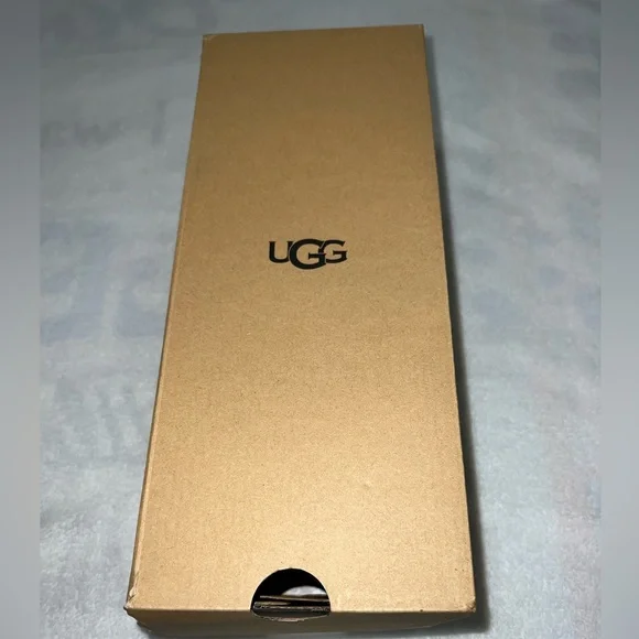 UGG®Pearle UGG plush™Scuff Slipper (Women)
NWB - Picture 10 of 13